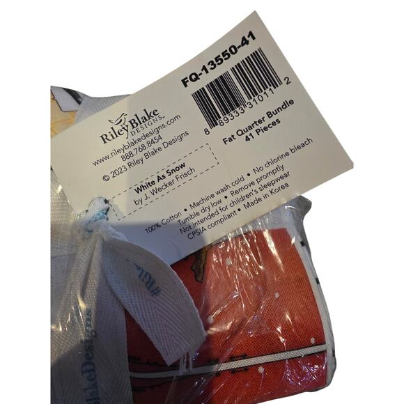 Riley Blake Fat Quarter Bundle 41 Piece White As Snow Fabric Cotton Holiday - Picture 3 of 6